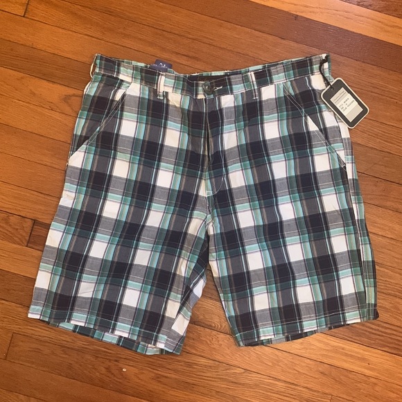 NWT Lot of 2 pairs Men’s American Heritage size 42 plaid shorts - Picture 4 of 7